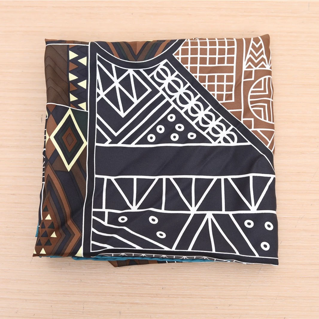 99新 Hermes/爱马仕 霓彩丝邸 90X90CM 丝巾 褐色P241886767