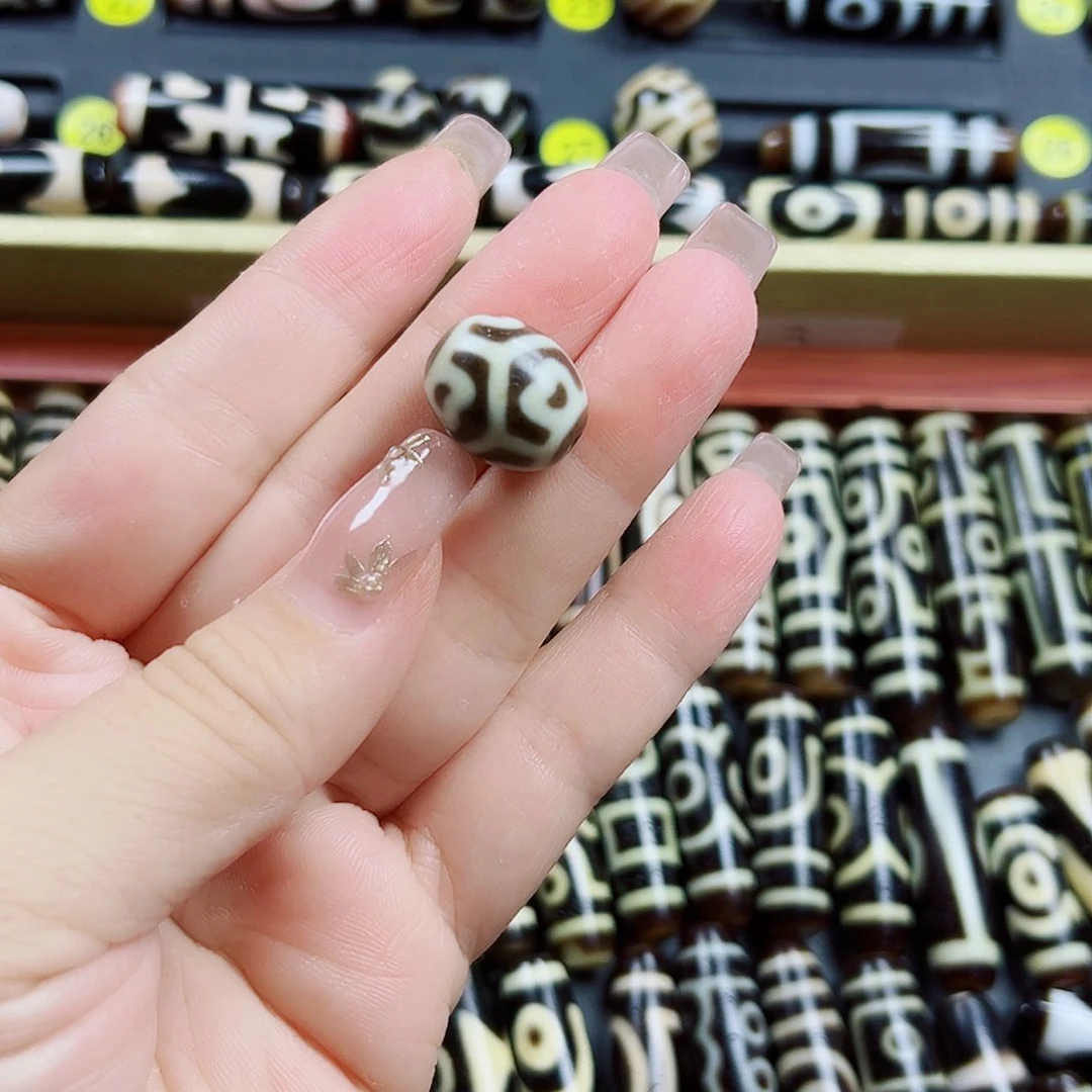 玛瑙/玉髓颈饰未镶嵌尘*