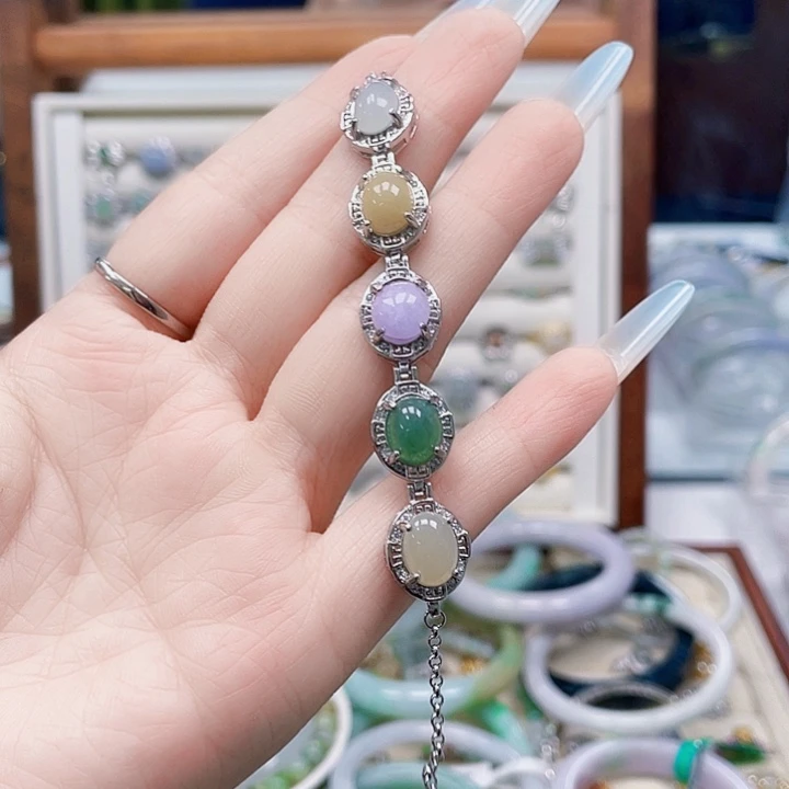 翡翠未镶嵌颈饰天然翡翠Ａ货