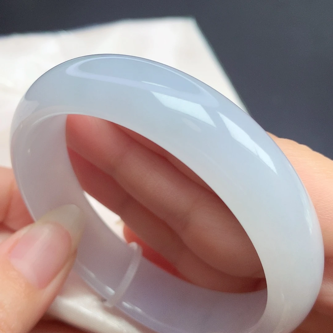 翡翠未镶嵌手镯56.6圈口