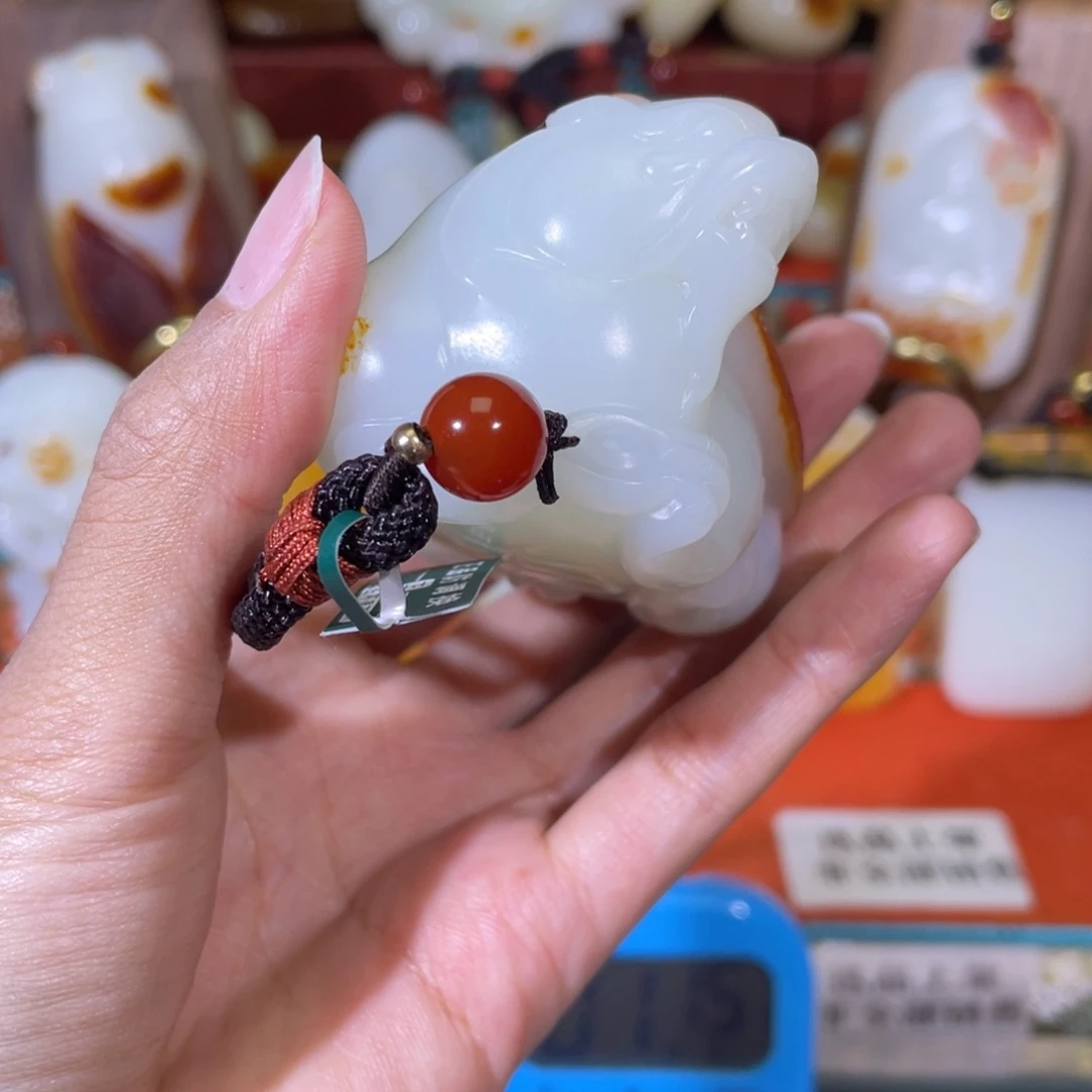 1***3和田玉未镶嵌把件