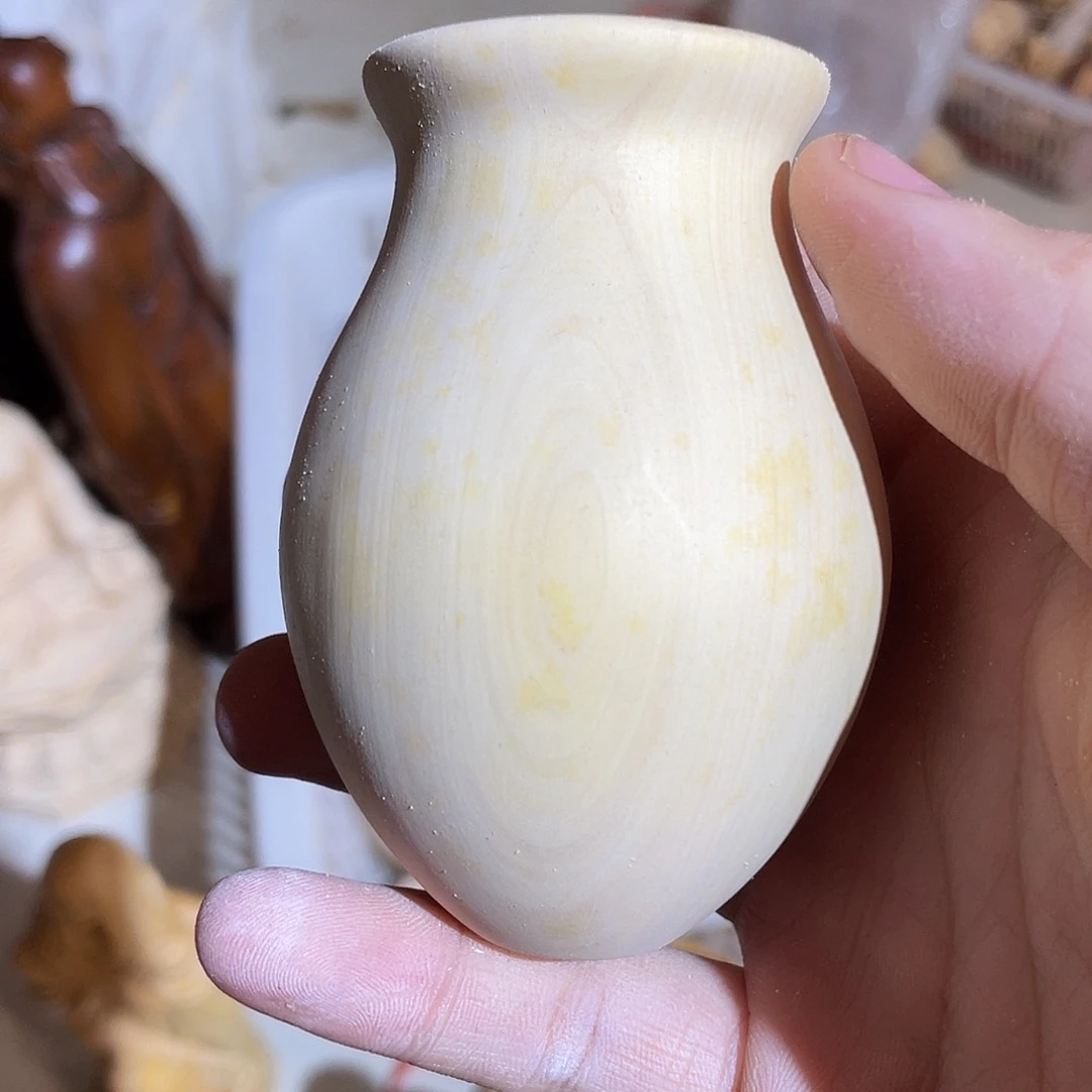 黄杨木黄杨木花瓶