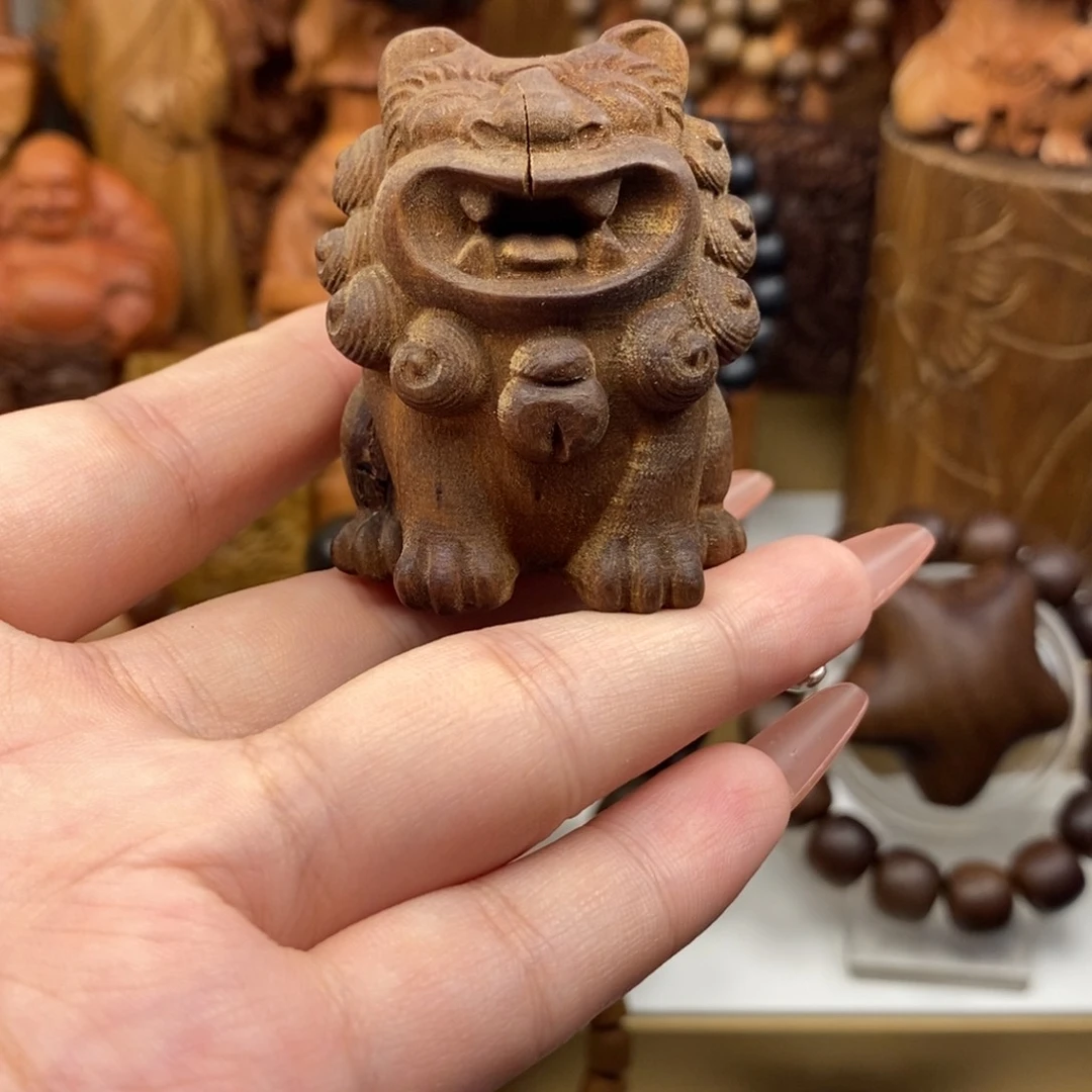 檀香木手串/手链迈索尔老山檀摆件焦糖，瑕