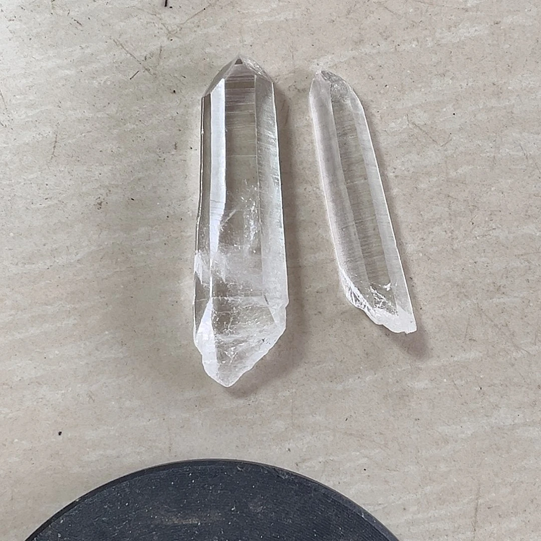 芳***悦水晶珠宝半成品未镶嵌