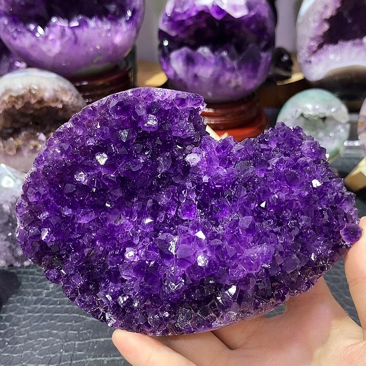 紫晶未镶嵌珠宝半成品