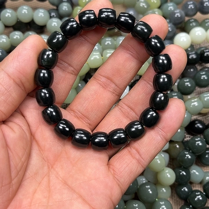 和田玉（糖玉）未镶嵌手链