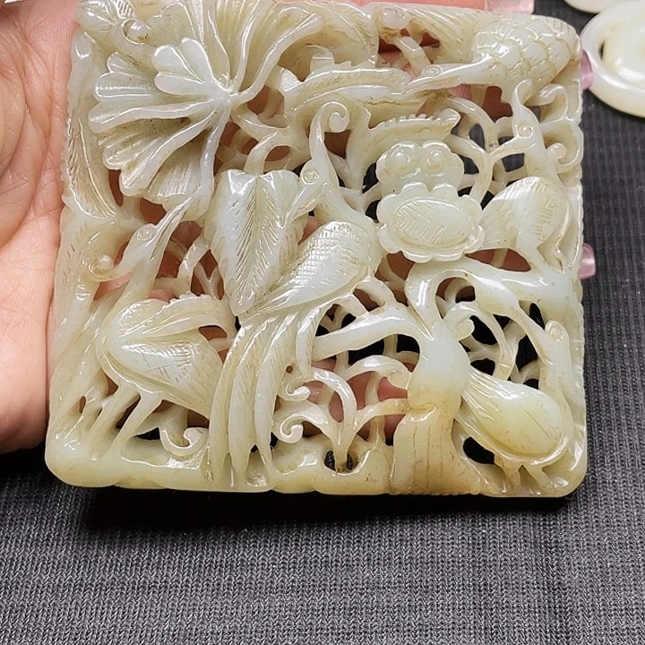 一***者未镶嵌和田玉摆件