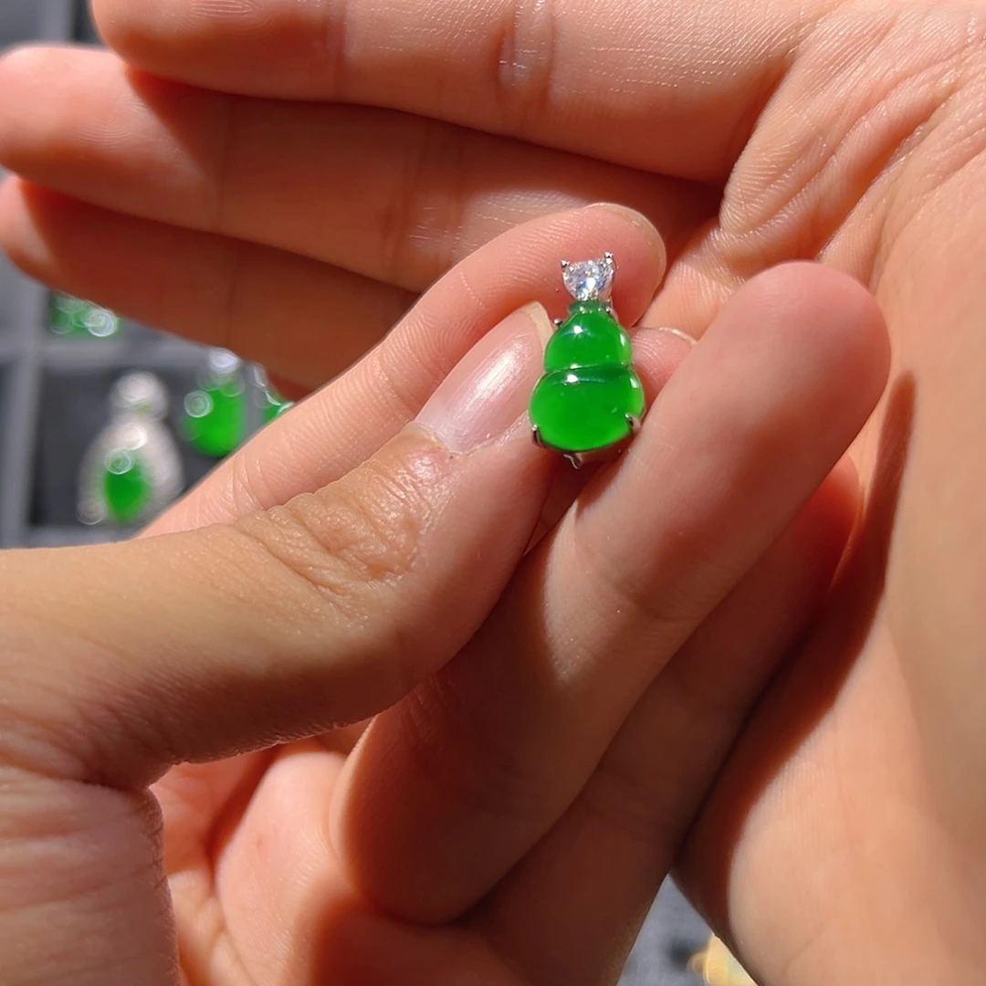 吊坠(不含链)银S925镶嵌翡翠吊坠