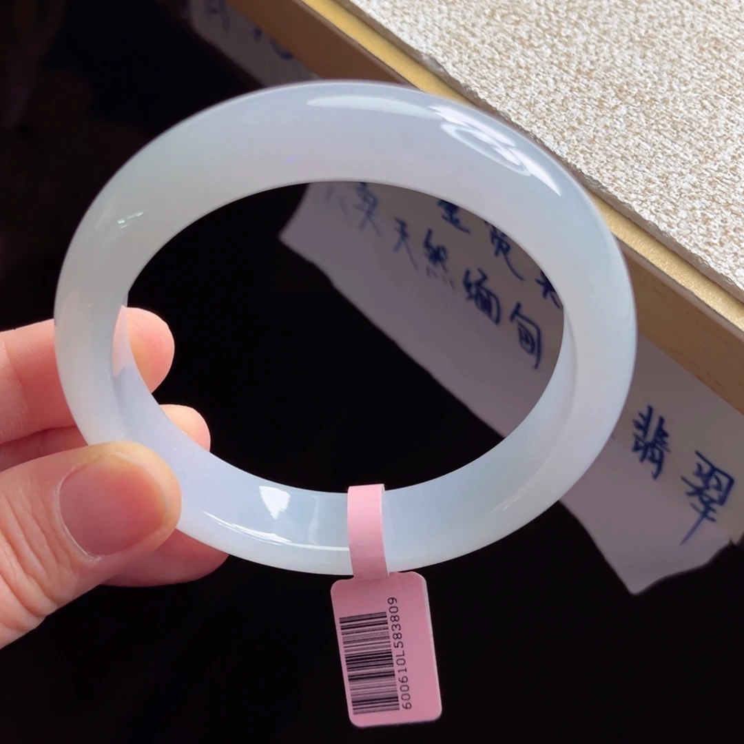 翡翠未镶嵌手镯手镯