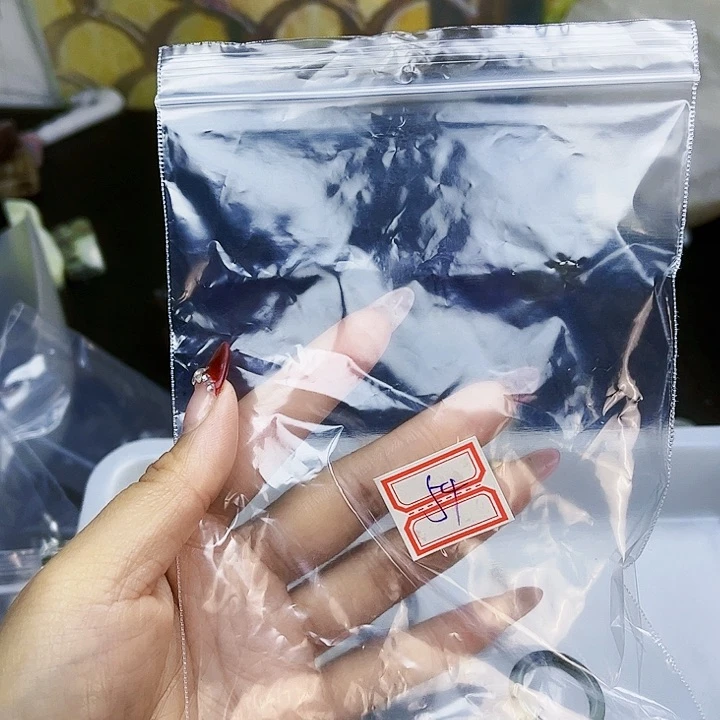 翡翠戒指未镶嵌呀***六