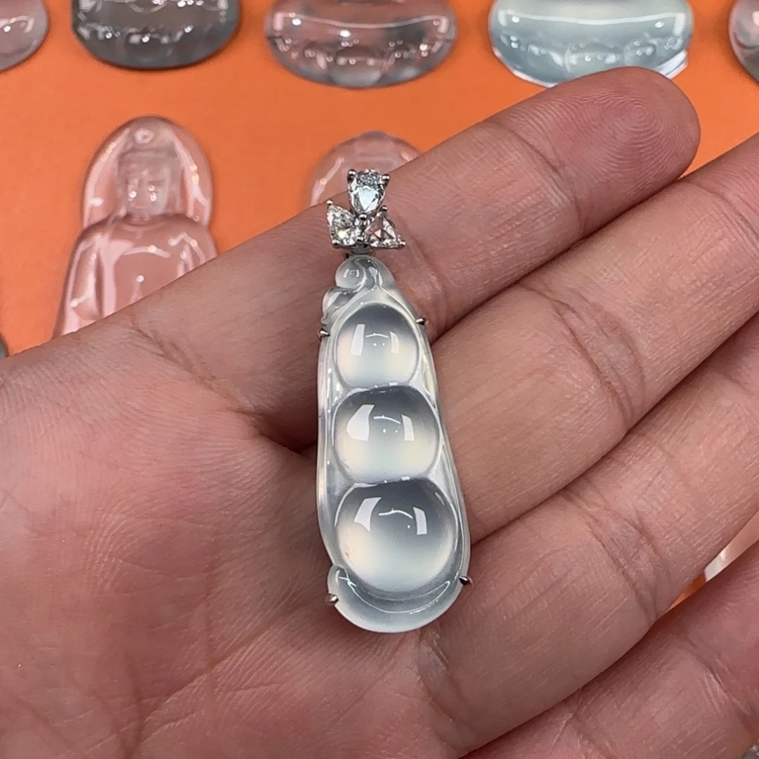 定制翡翠18K金镶嵌天然