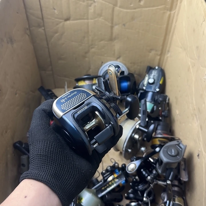 朝***走中古微瑕疵二手渔具