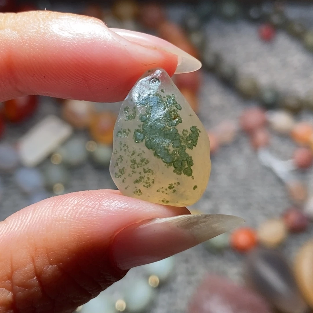 未镶嵌玛瑙/玉髓珠宝半成品