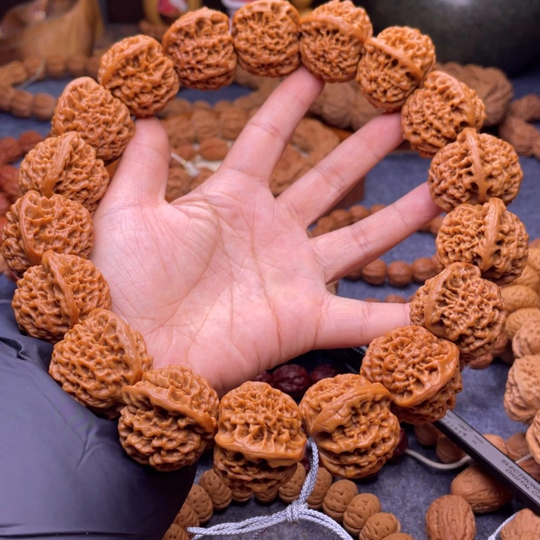 言***寺文玩核桃吊坠核桃