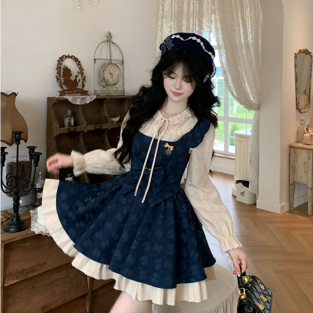 Blovelan星芙颂 精致绣花衬衫+仿牛仔提花背带裙