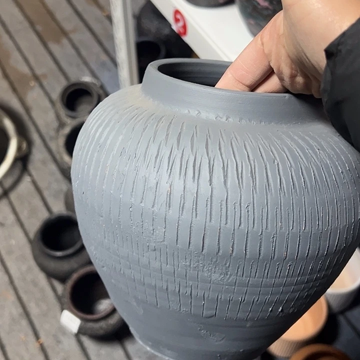 灰色坛子高20口11默认打孔