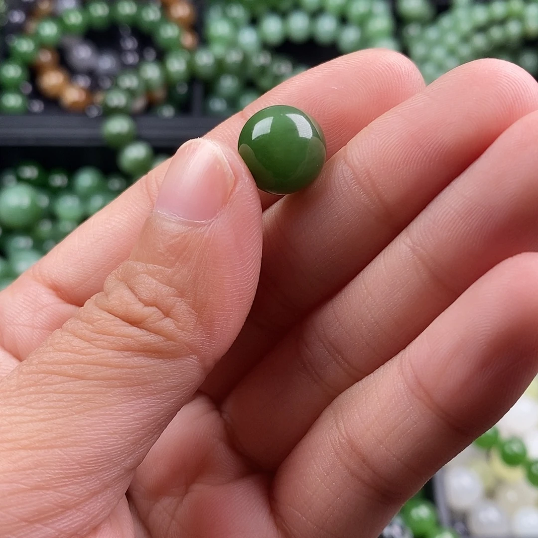 和田玉（碧玉）未镶嵌珠宝半成品