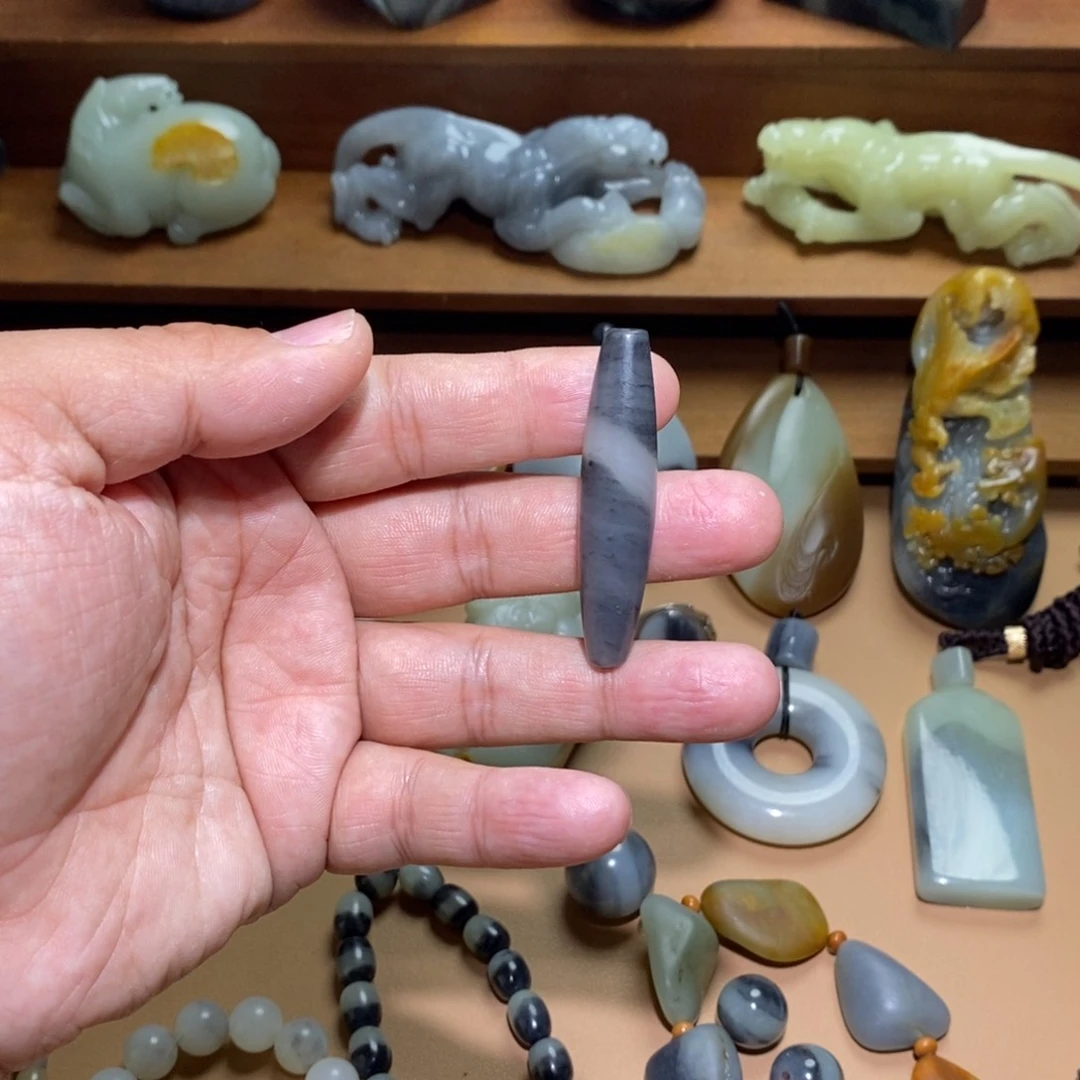 未镶嵌和田玉挂件