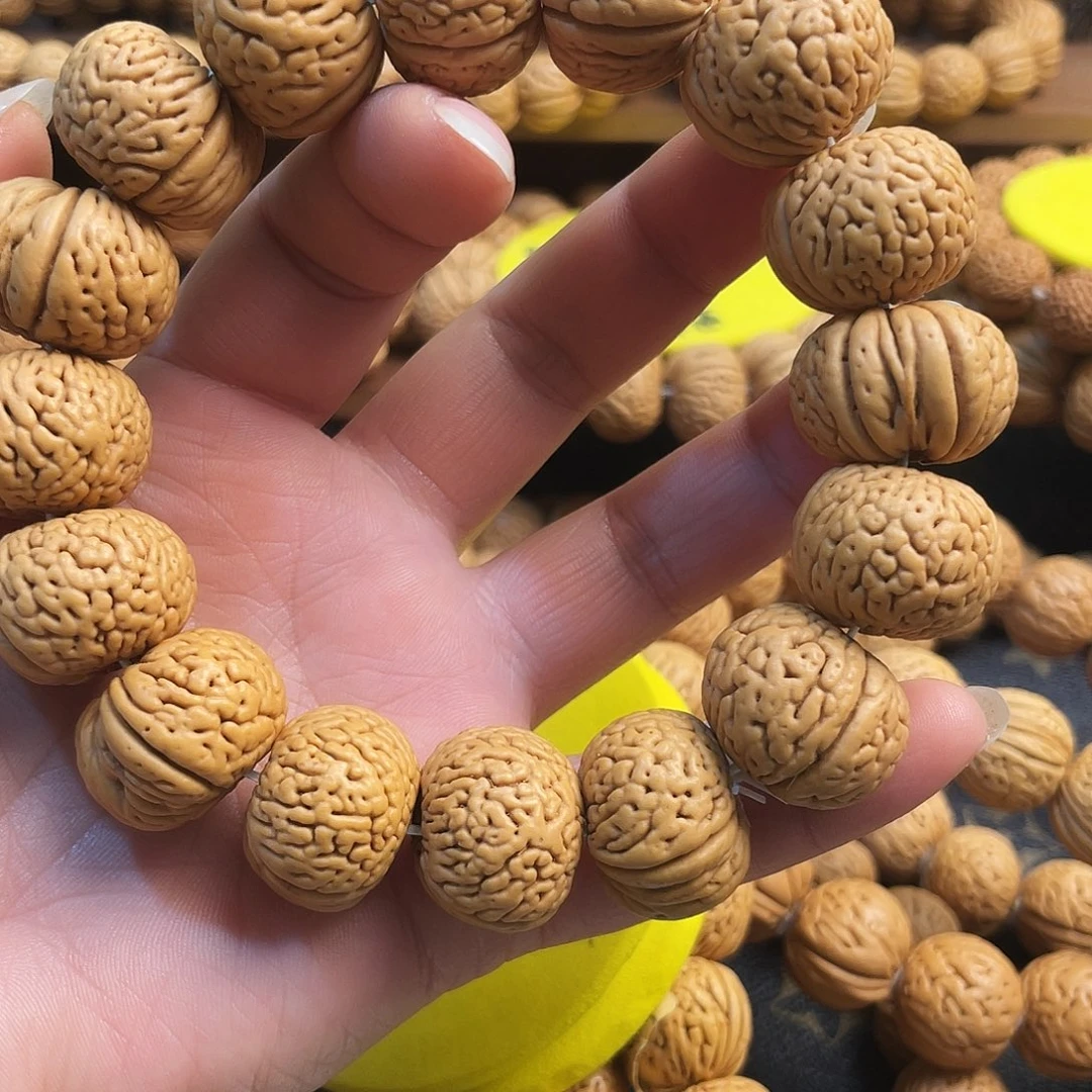文玩核桃手串意**一矮桩白月光