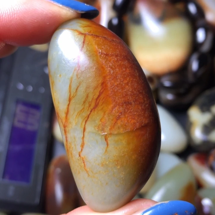 和田玉未镶嵌珠宝奇石