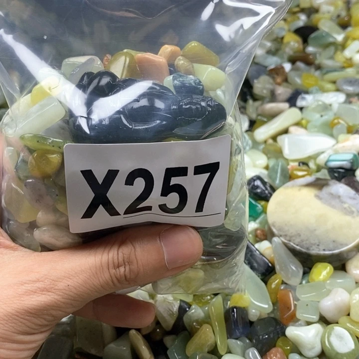 未镶嵌蛇纹石玉鱼缸石