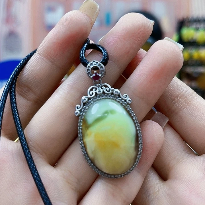 琥珀银S925镶嵌颈饰吊坠