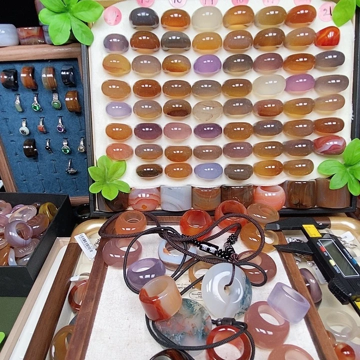 猪***子玛瑙/玉髓合金戒指