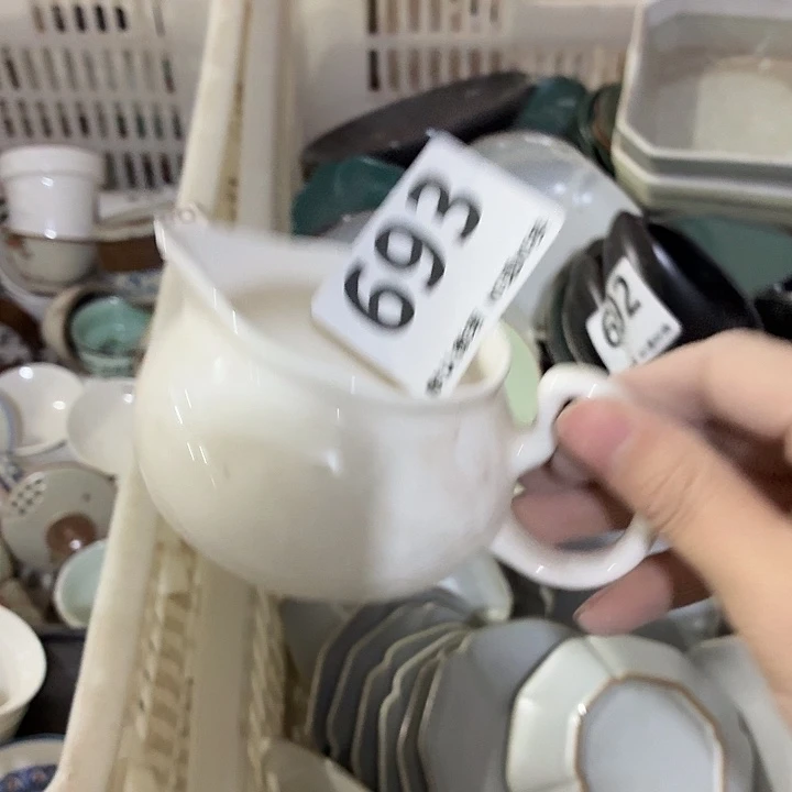 茶具微暇，介意勿拍紫砂