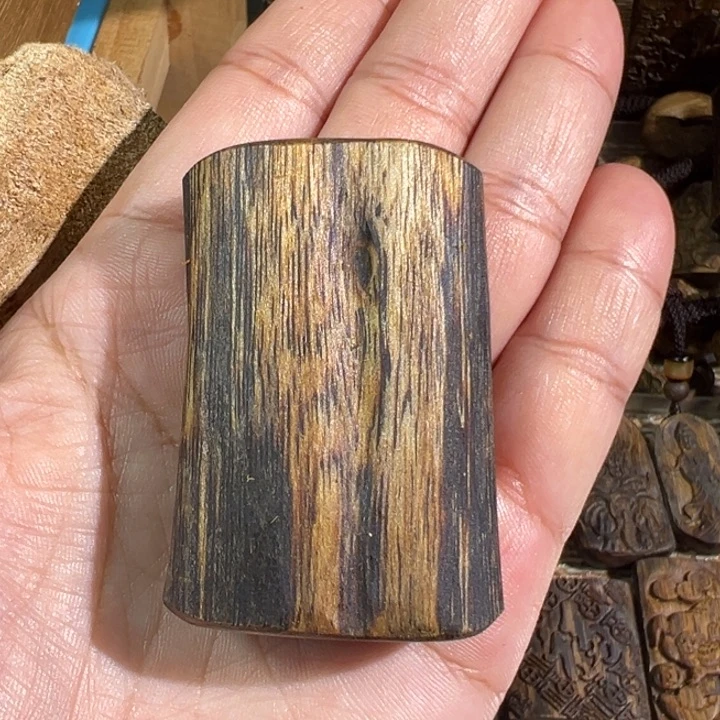 沉香碎屑沉香白棋楠沉香牌14.3克