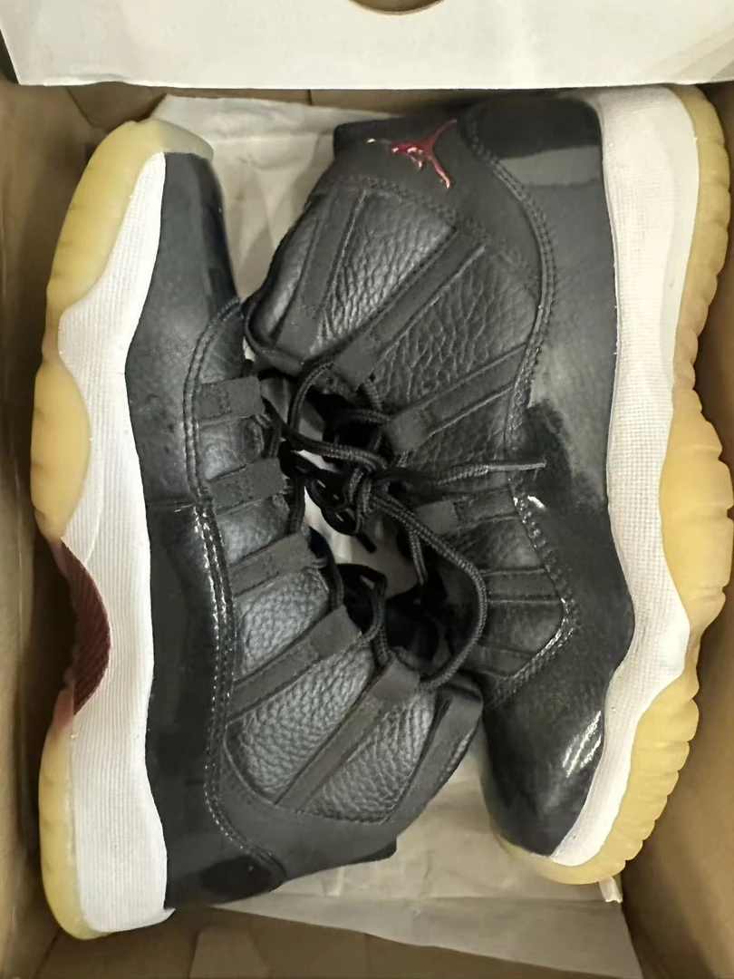 批量 nike 大魔王高帮