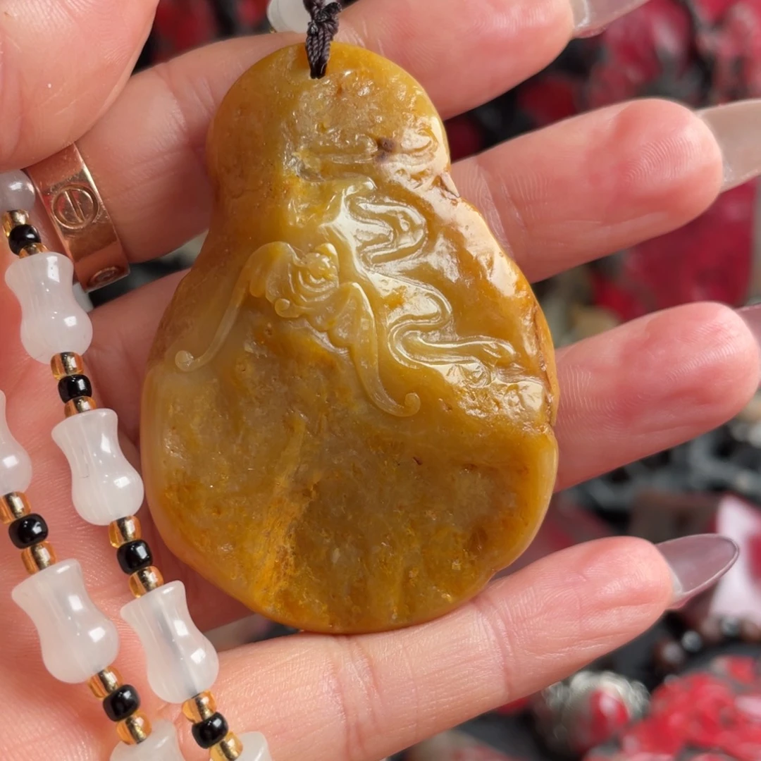 田黄石昌化田黄挂件