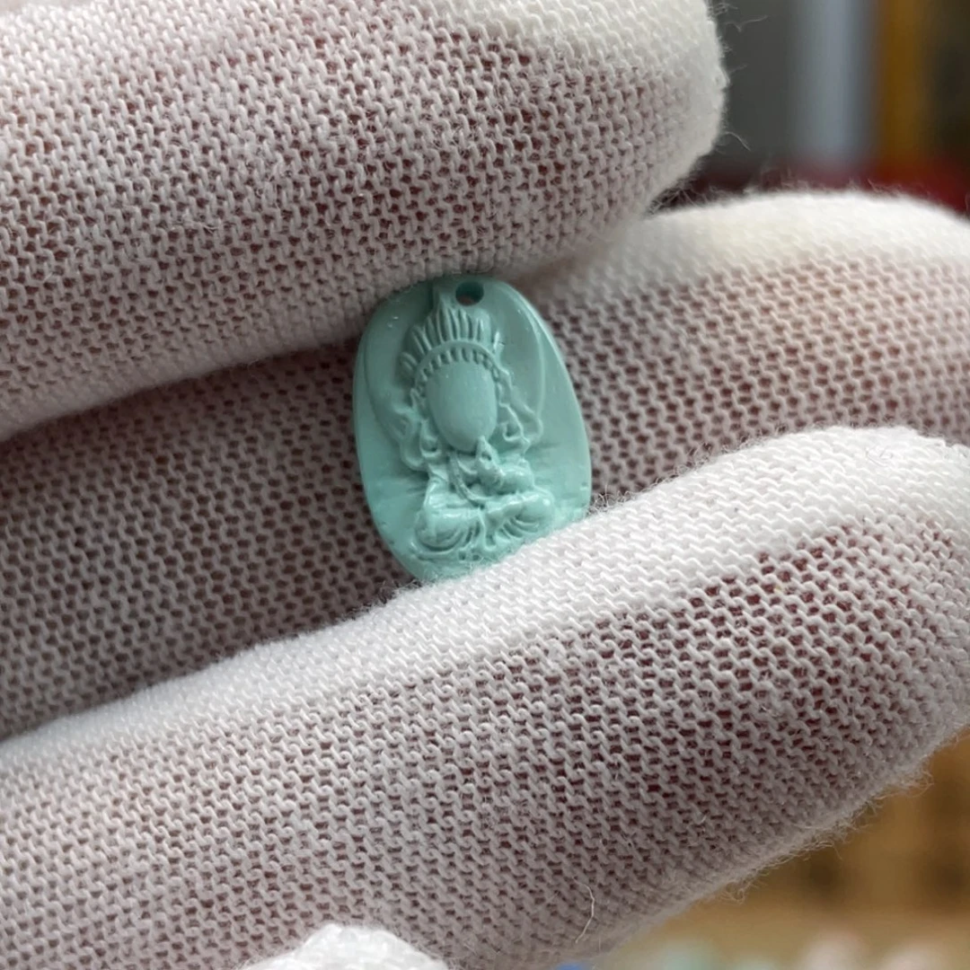 绿松石未镶嵌挂件