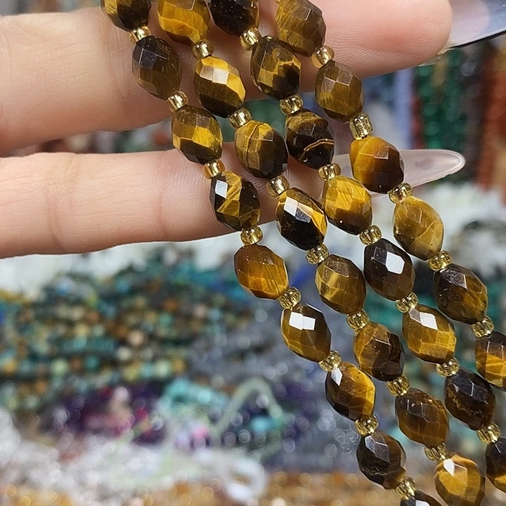 玛瑙/玉髓未镶嵌珠宝半成品A级天然虎眼米切卡6*8mm一条