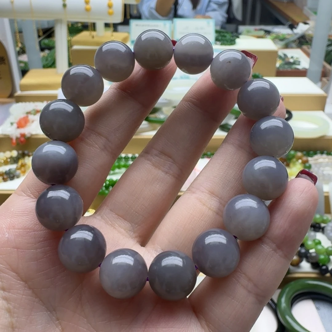 沐***…未镶嵌手链和田玉