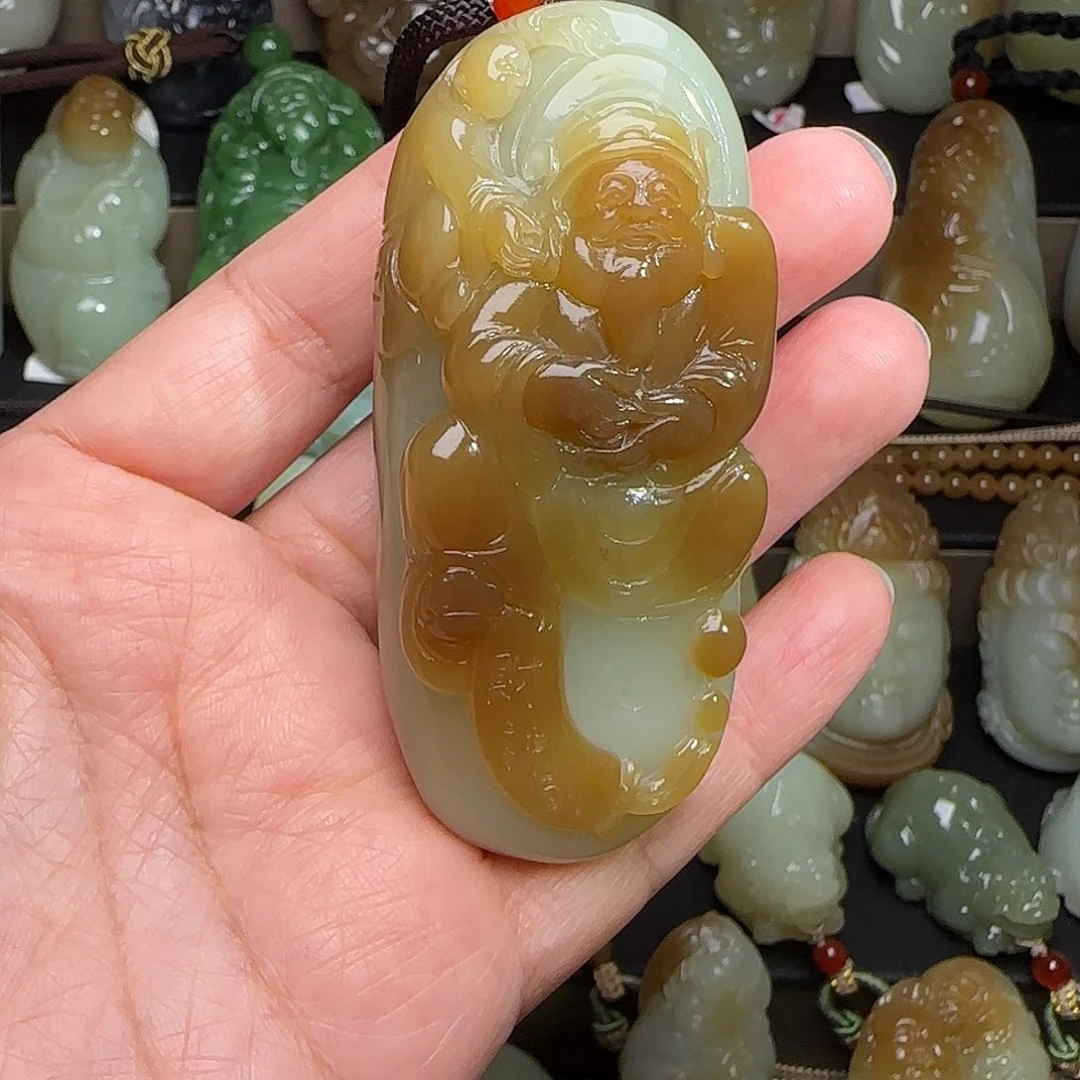 风***涌颈饰未镶嵌和田玉