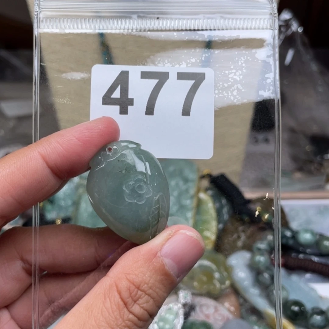 【闪购商品】翡翠颈饰未镶嵌d****翡翠