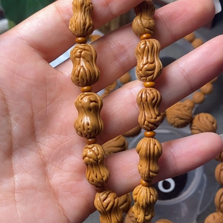 吊坠文玩核桃秦岭龙纹桃核野生10