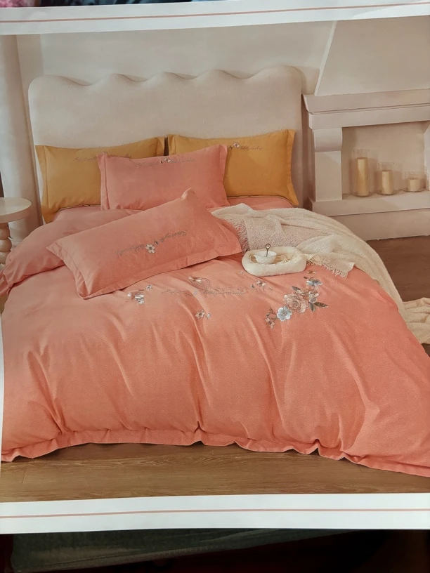 全棉绣花磨毛加厚四件套 刺绣四件套