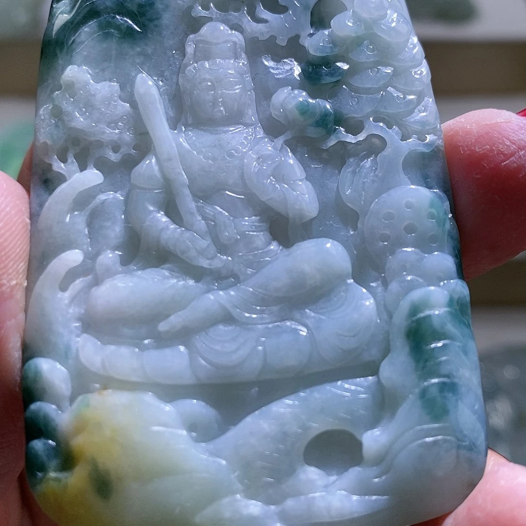 【闪购商品】翡翠颈饰未镶嵌虚空