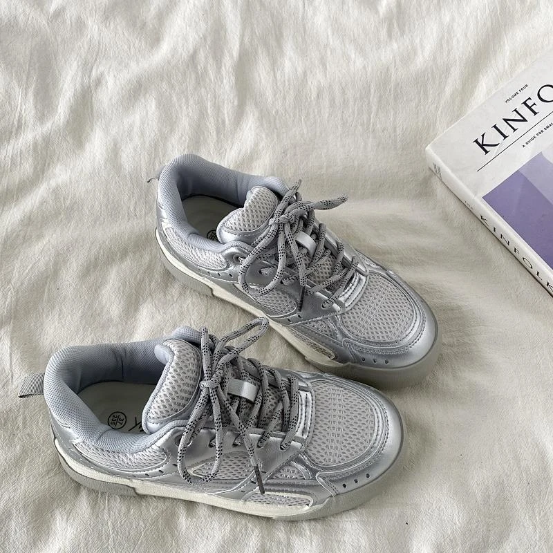 GHGB银色小众透气滑板鞋女新款春秋百搭复古面面包鞋运动休闲鞋