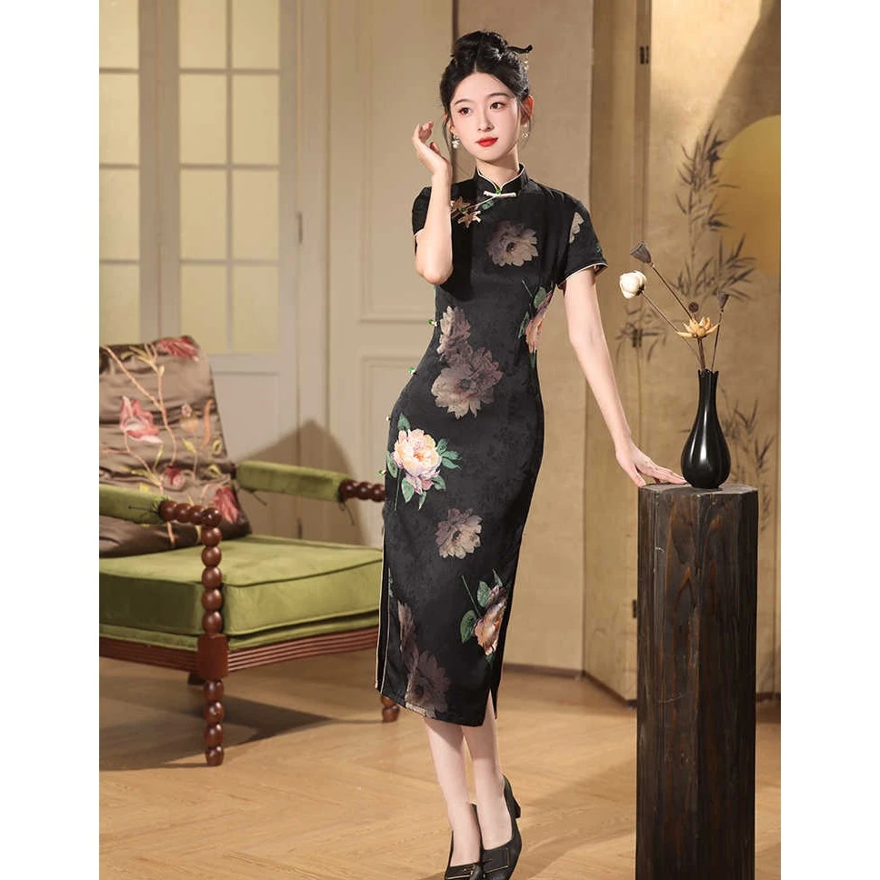 黑色旗袍2025新款夏季高端复古气质新中式连衣裙年轻款绝美改良女