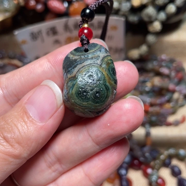 玛瑙/玉髓未镶嵌珠宝奇石