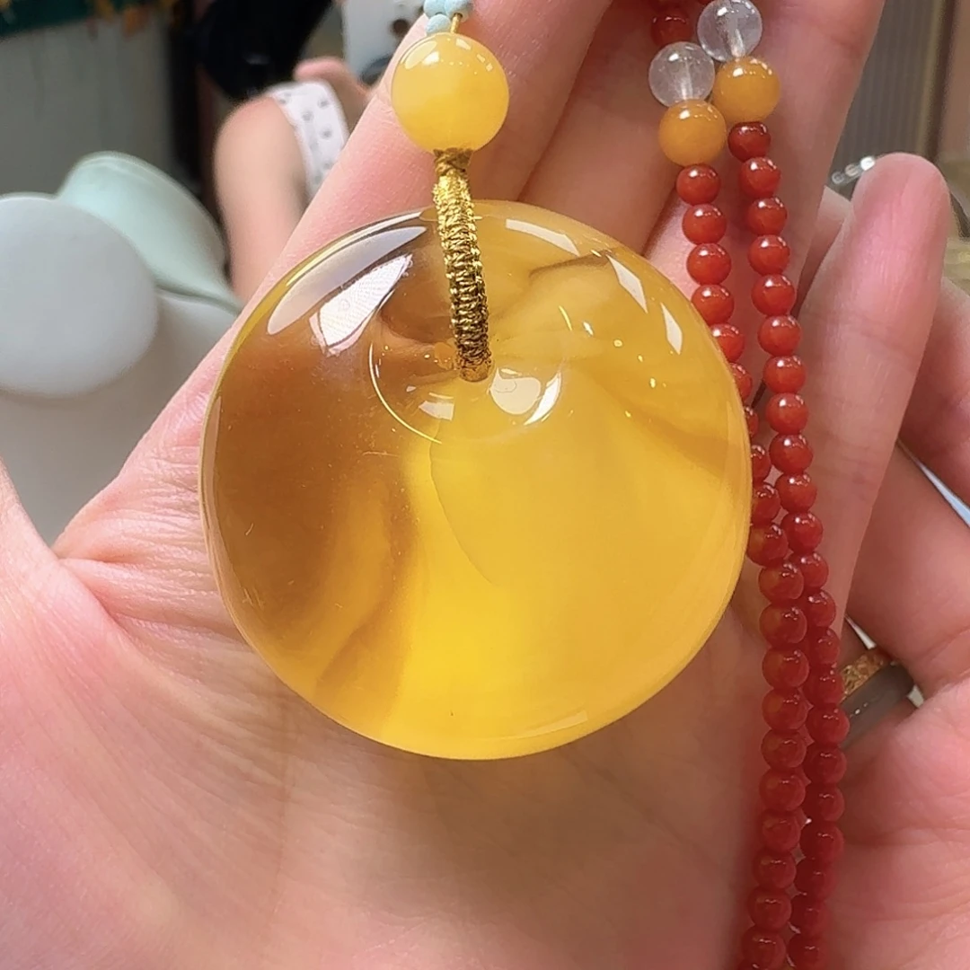 琥珀未镶嵌颈饰吊坠