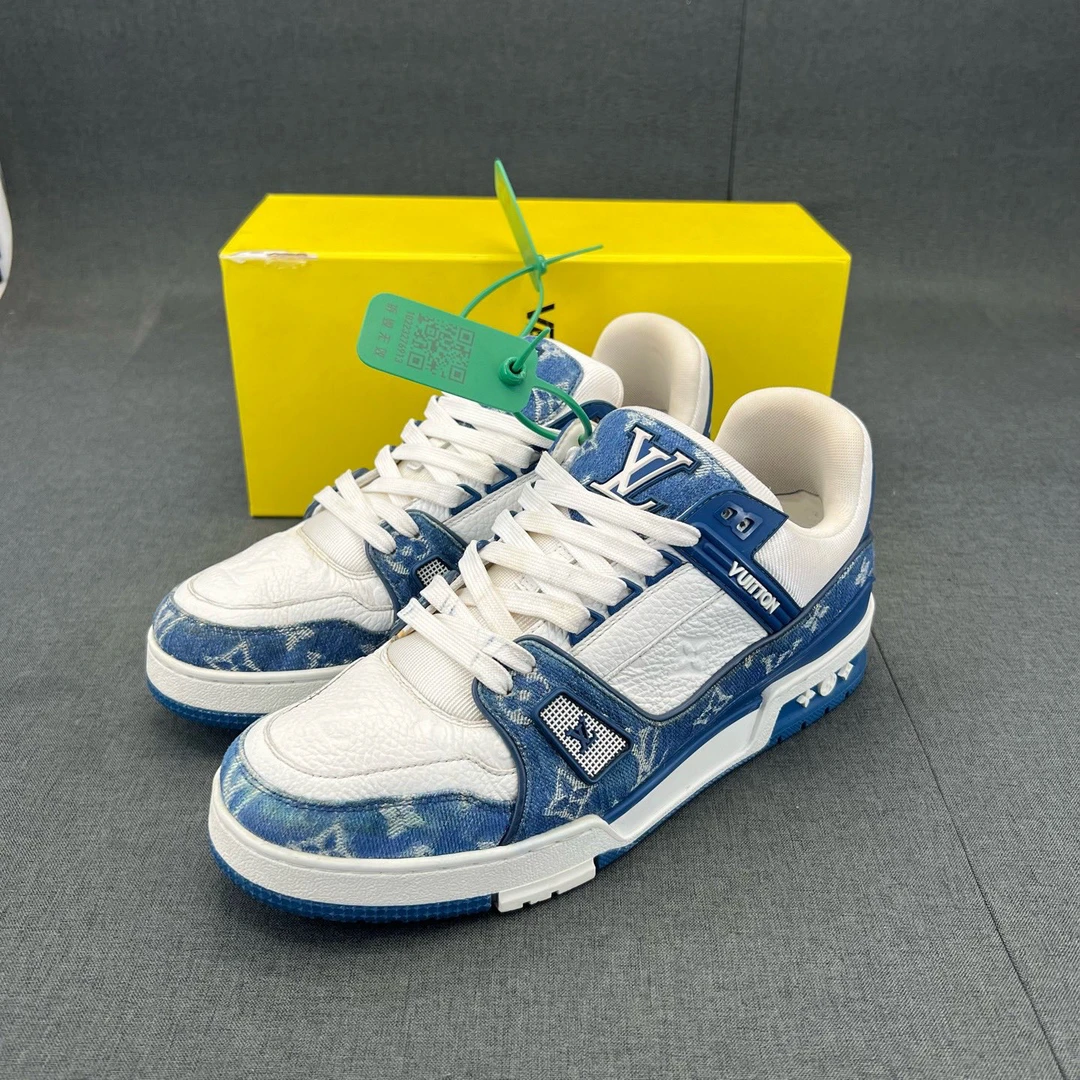 95新 LouisVuitton/路易威登 码数42lv鞋 trainer 白蓝牛仔 原盒