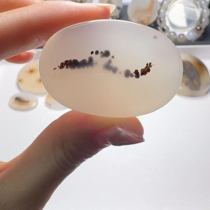 玛瑙/玉髓未镶嵌摆件