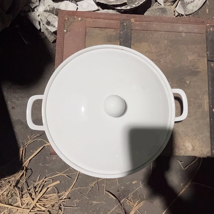 景德镇陶瓷双耳大品锅