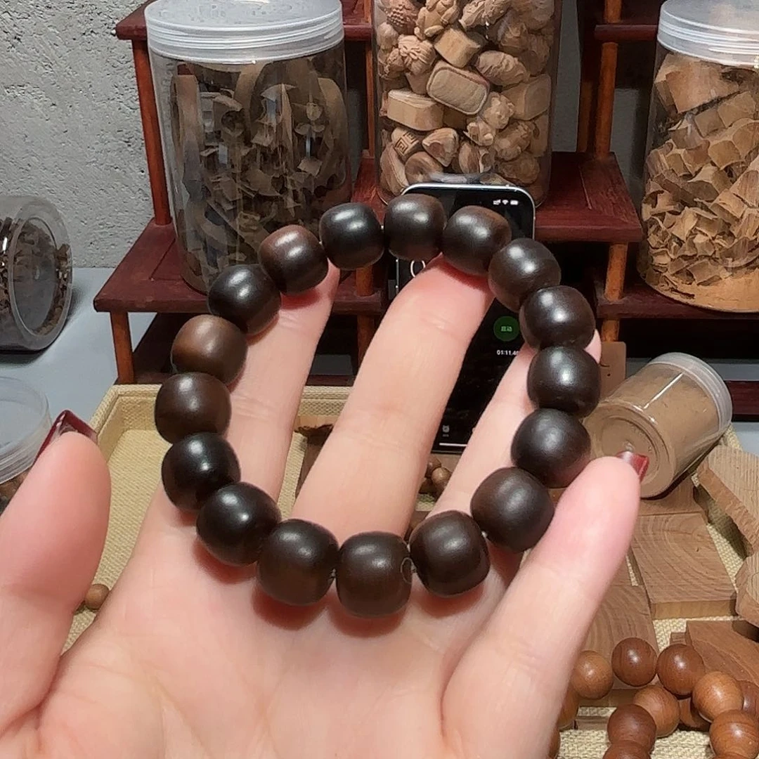 檀香木手串/手链我**名老山檀香阴沉瑕疵11x 12