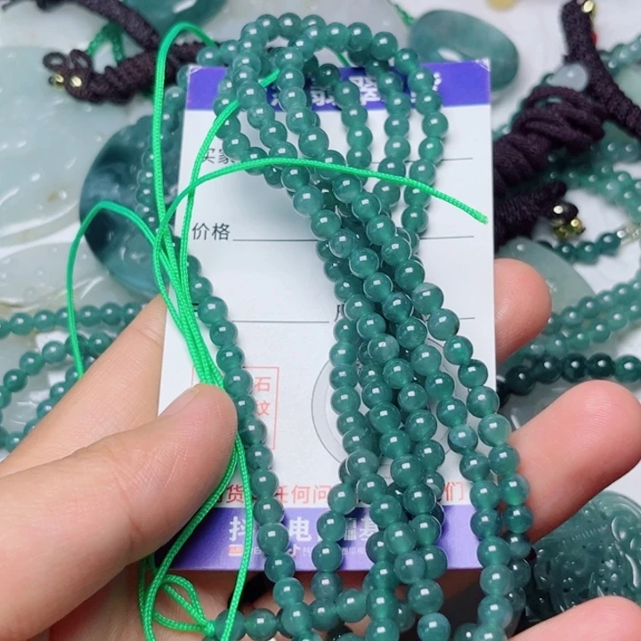 翡翠未镶嵌颈饰项链