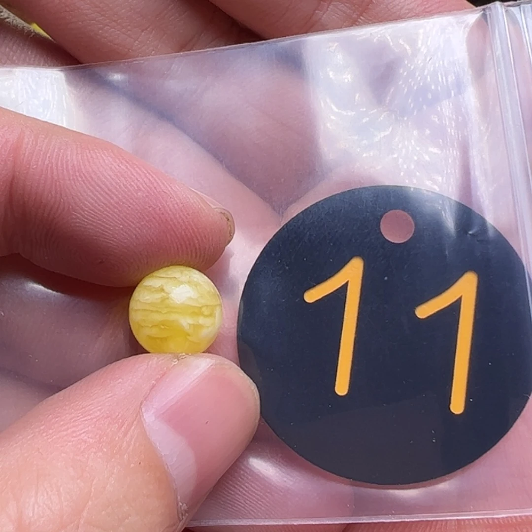 蜜蜡未镶嵌珠宝奇石不****11mm