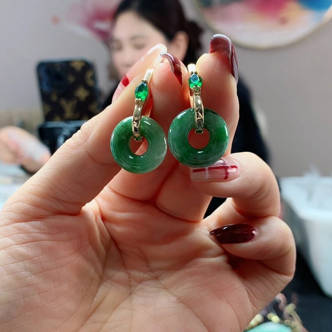 【闪购商品】翡翠耳饰未镶嵌，